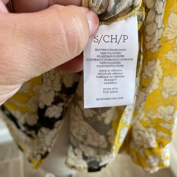 Cabi Amelia Gather Yellow Floral Sheer Blouse Style Size Small - Picture 14 of 14